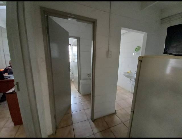 291M² FACTORY RENTED IN BRACKENFELL INDUSTRIAL